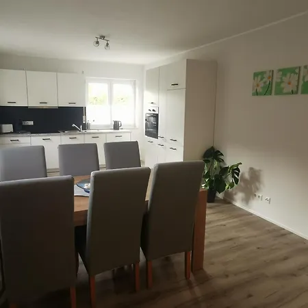 Neue Heimat Monteurwohnung * 巴德索登萨蒙特