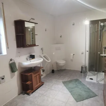 Neue Heimat Monteurwohnung 巴德索登萨蒙特